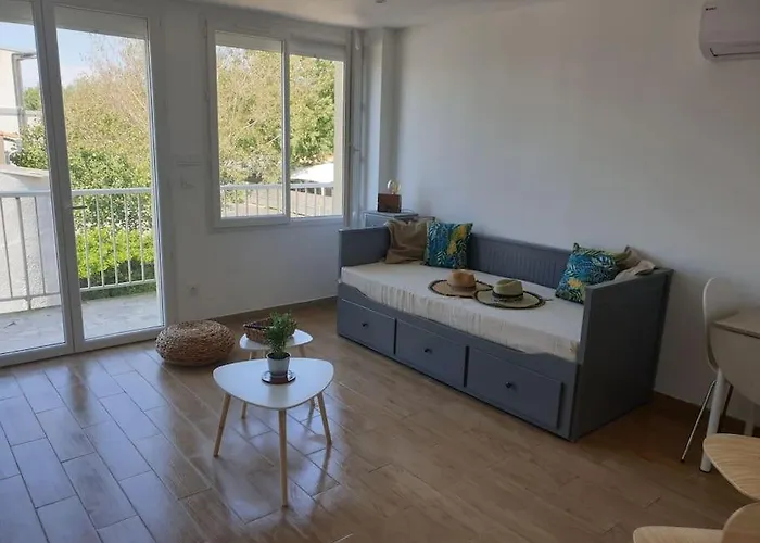 Studio Refait A Neuf Ave St Maurice