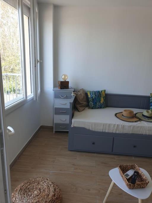 Refait A Neuf Ave St Maurice