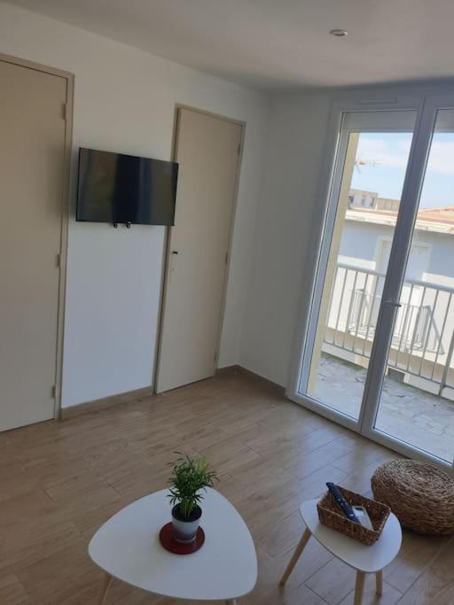 Apartment Refait A Neuf Ave St Maurice *